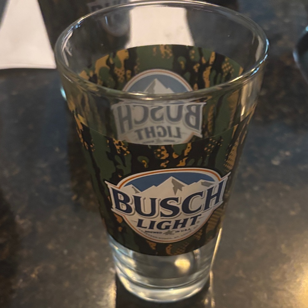 Camo Busch Light Beer Pint Glass
